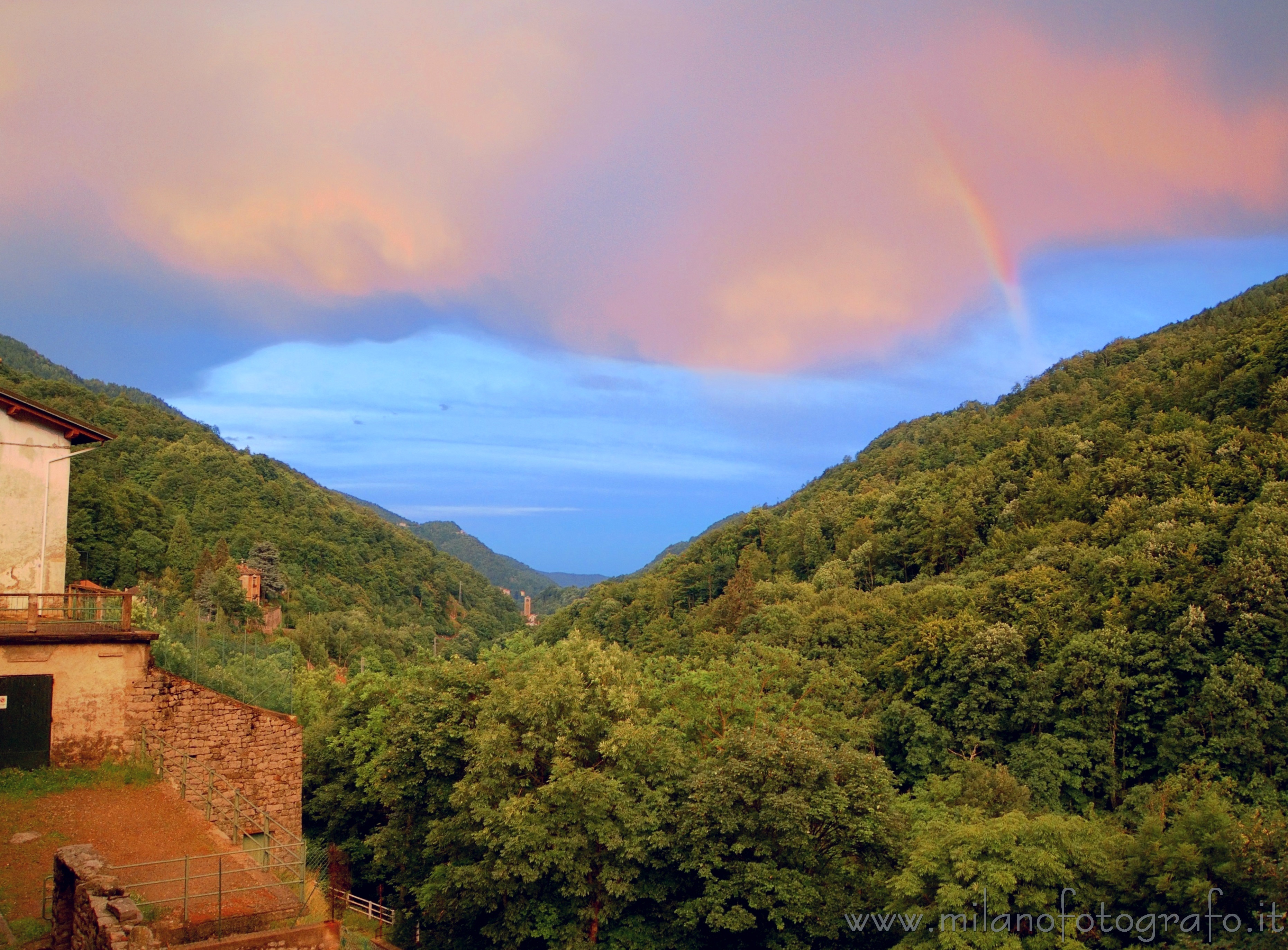 Valmosca frazione di Campiglia Cervo (Biella) - Colori strani dopo il temporale