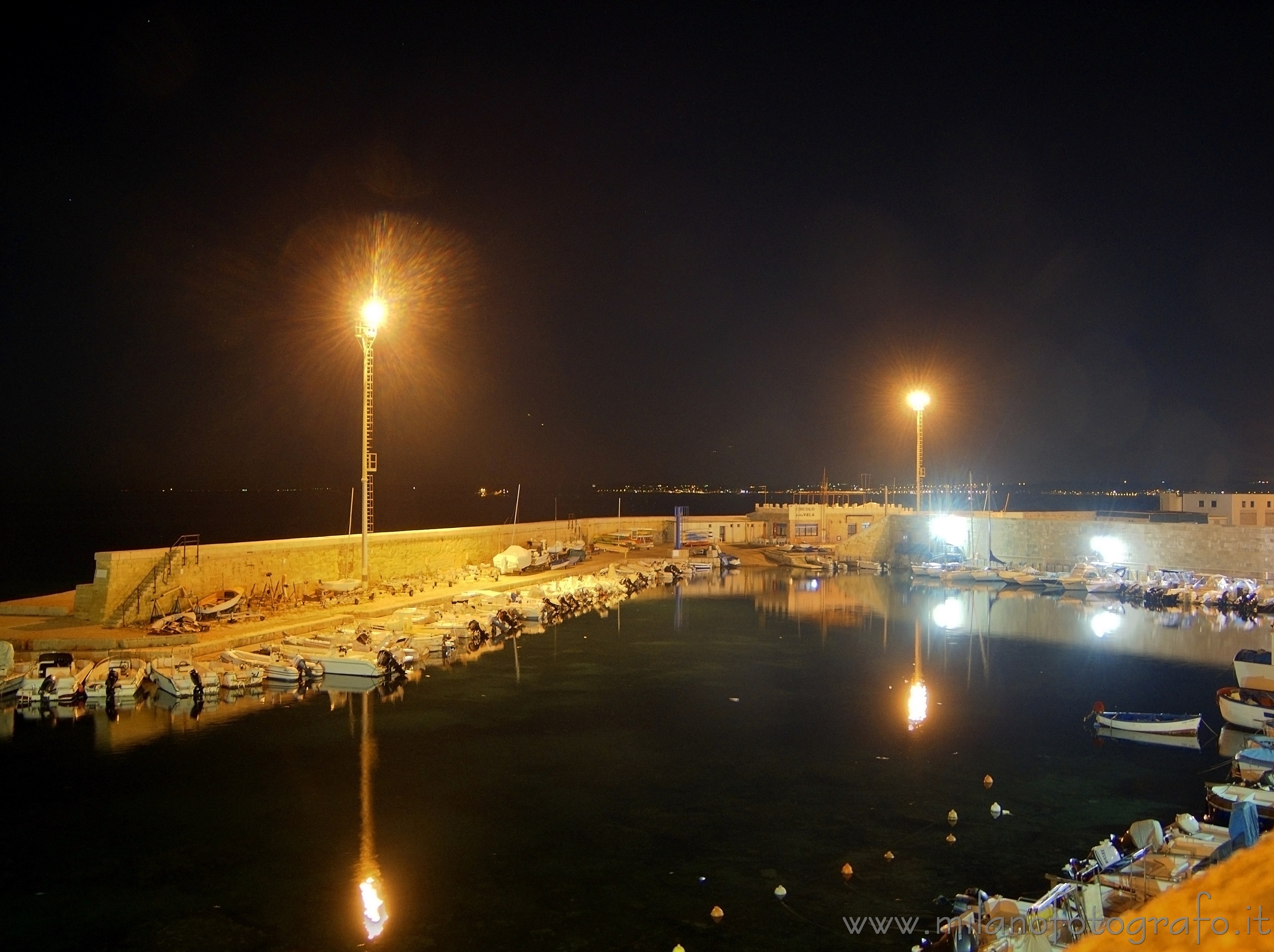 Gallipoli (Lecce, Italy) - Detail of the harbour by night