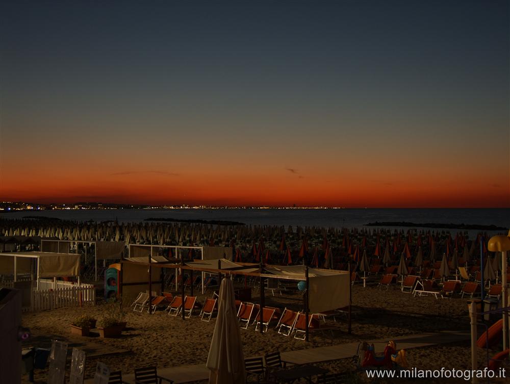 Cattolica (Rimini) - Spiaggia di Cattolica all' imbrunire
