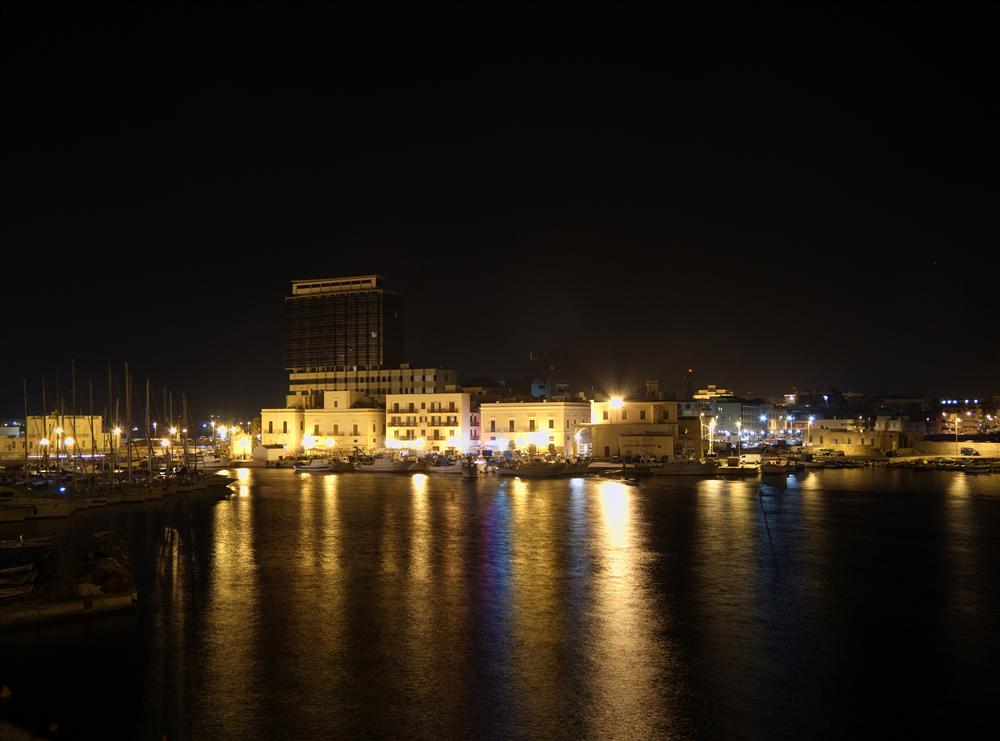 Gallipoli (Lecce, Italy) - The new part of Gallipoli seen from the old part