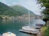 Isola Comacina (Como): Ossuccio visto dalla riva dell'Isola Comacina