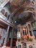 Milan (Italy): Presbytery and altar of the Sanctuary of Sant'Antonio da Padova