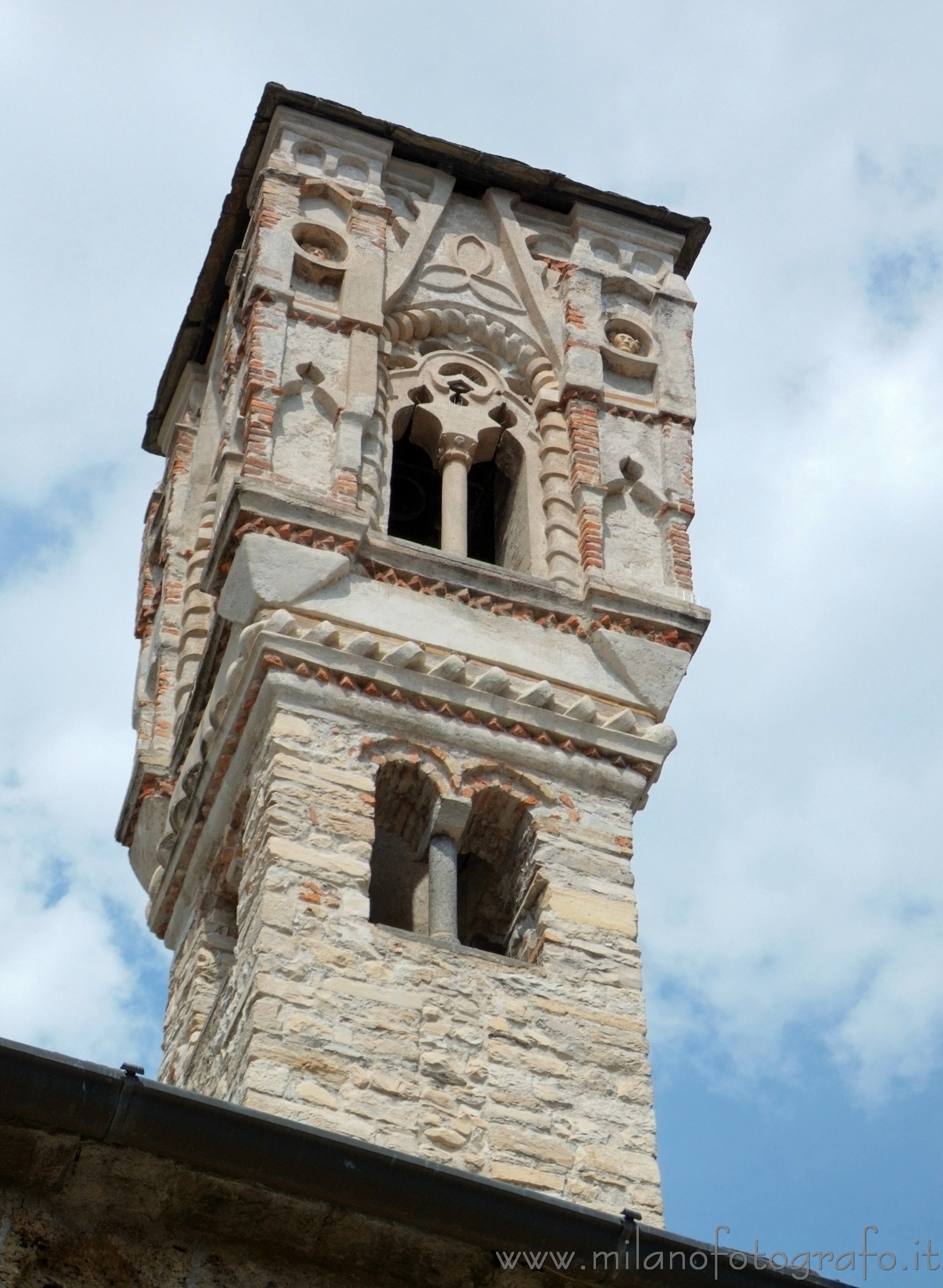 Ossuccio (Como, Italy): Belltower of the church of Santa Maria Maddalena - Ossuccio (Como, Italy)