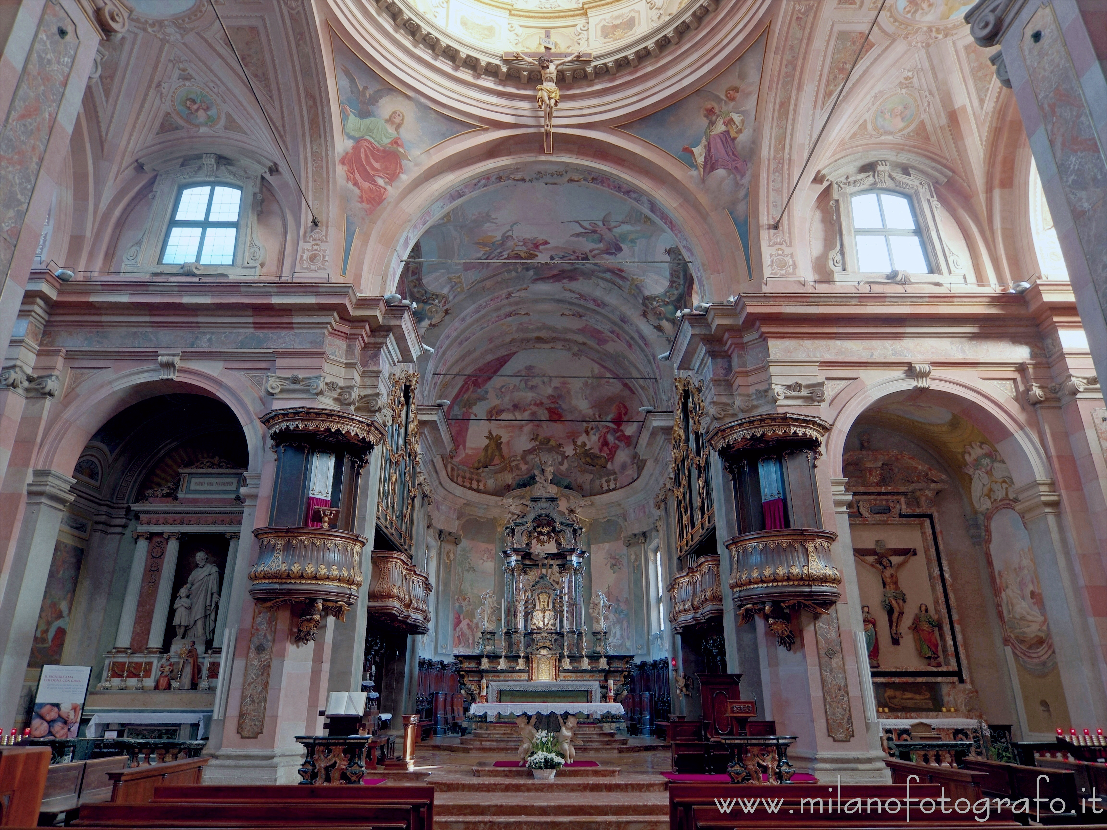 Busto Arsizio (Varese, Italy): Bottom part of the interior of the Basilica of St. John Baptist - Busto Arsizio (Varese, Italy)