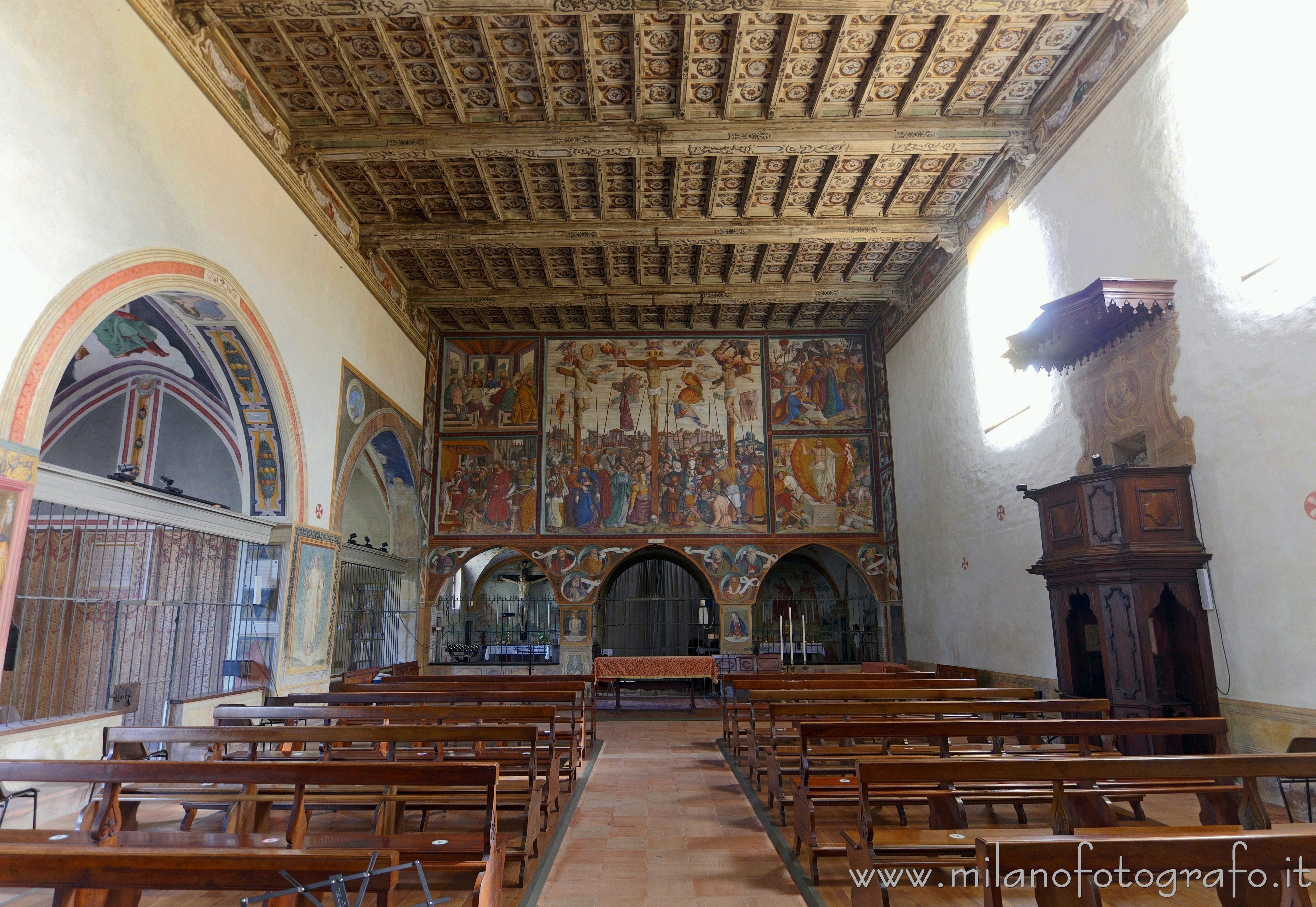 Caravaggio (Bergamo, Italy): Public hall of the Church of San Bernardino - Caravaggio (Bergamo, Italy)