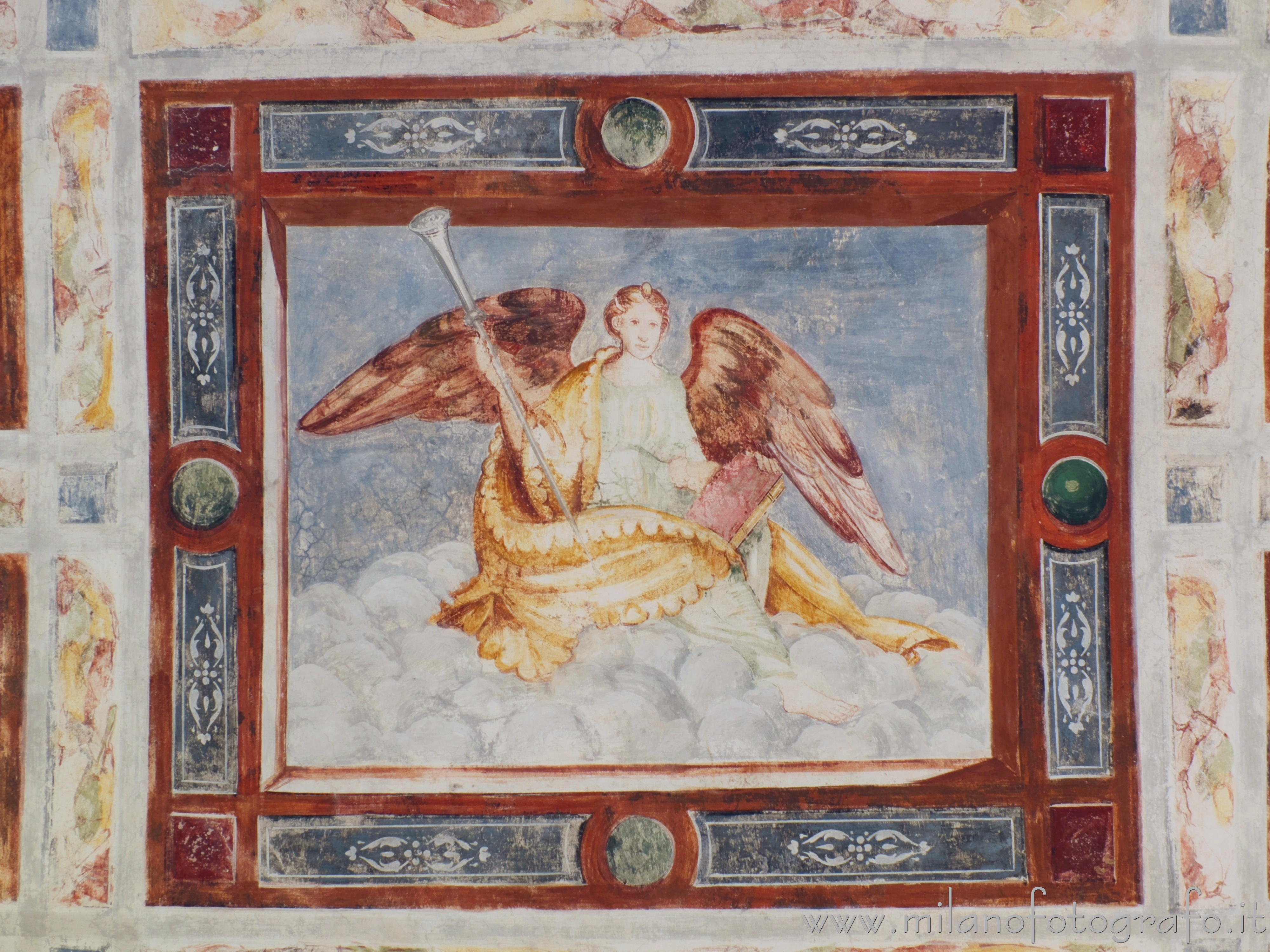 Bellusco (Monza e Brianza, Italy): Fresco of the allegory of fame in the Castle of Bellusco - Bellusco (Monza e Brianza, Italy)