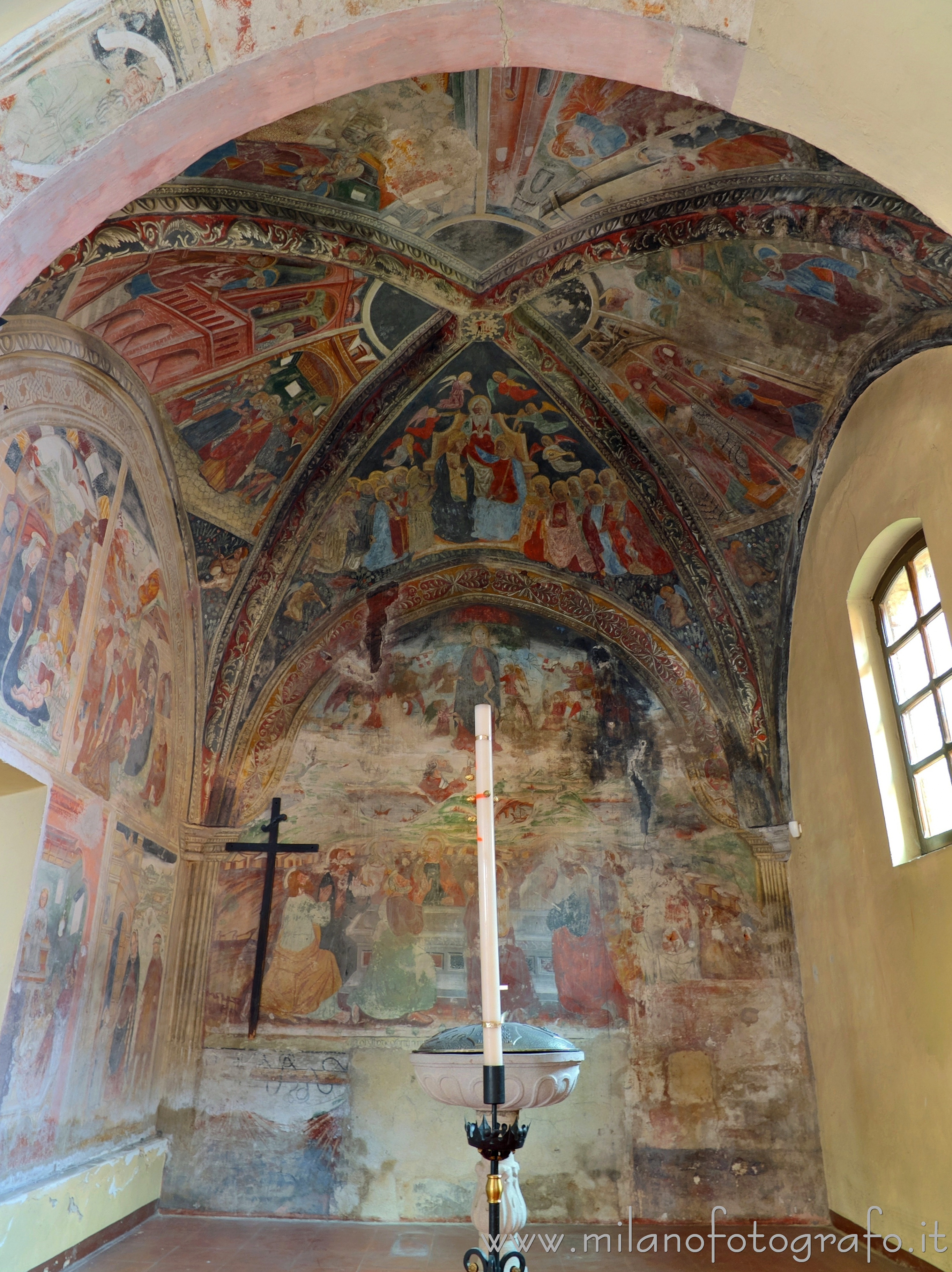 Collobiano (Vercelli): Cappella gotica nella Chiesa di San Giorgio - Collobiano (Vercelli)