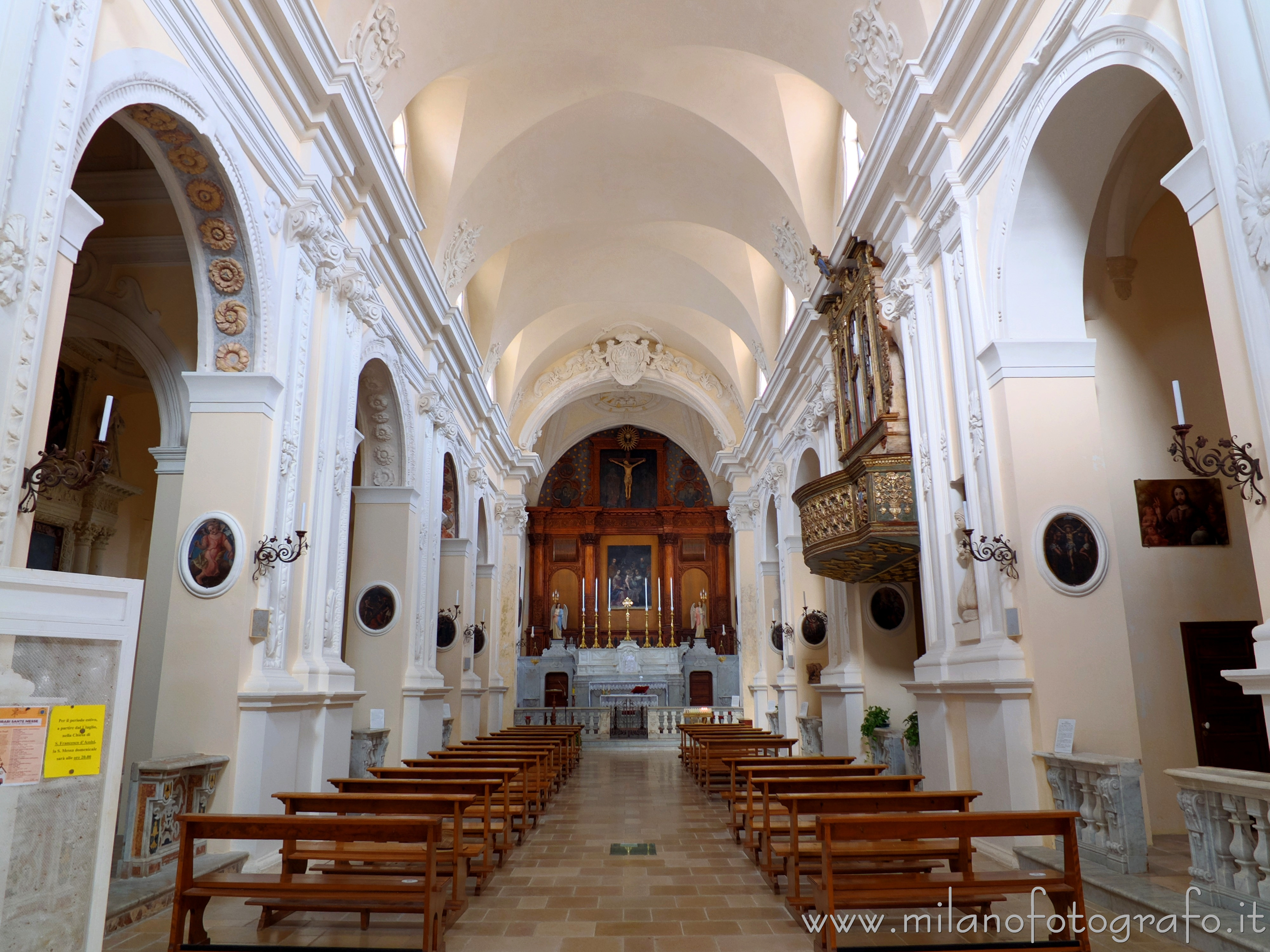 Gallipoli (Lecce): Interno della Chiesa di San Francesco d'Assisi - Gallipoli (Lecce)