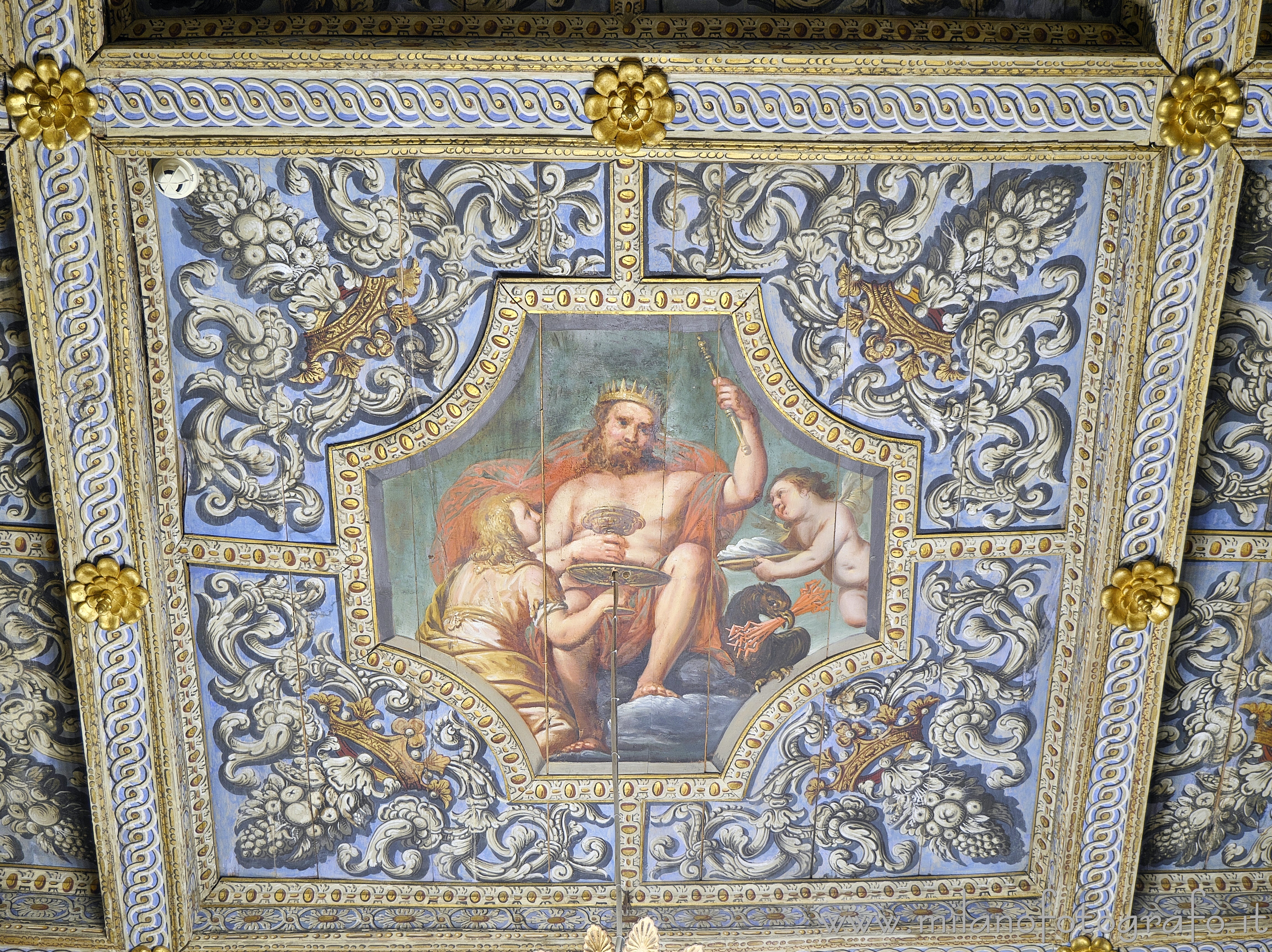 Masserano (Biella, Italy): Central panel of the ceiling of the Hall of Heroes and Heroines of the Palace of the Princes - Masserano (Biella, Italy)