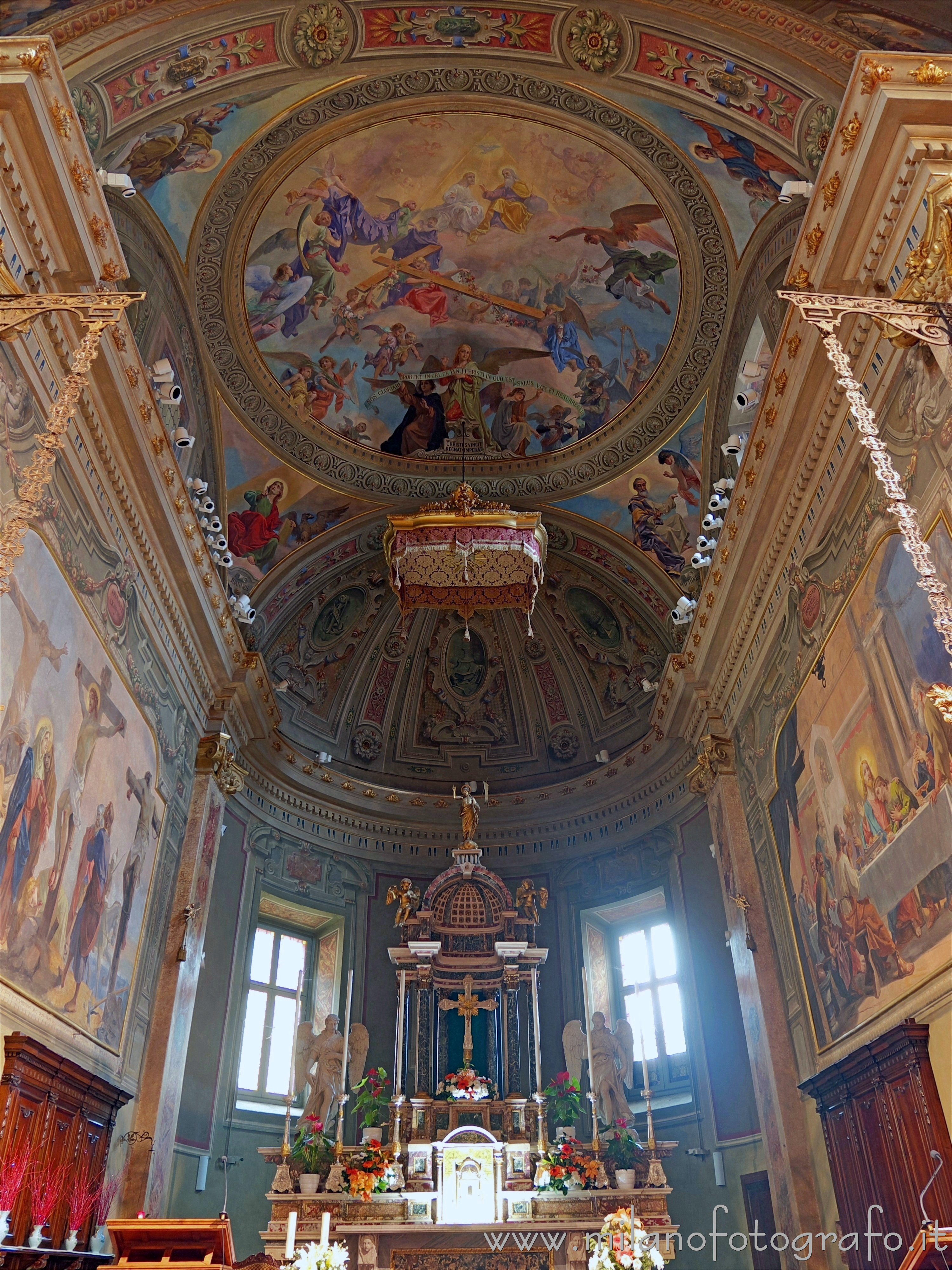 Meda (Monza e Brianza, Italy): Presbytery of the Sanctuary of the Holy Crucifix - Meda (Monza e Brianza, Italy)