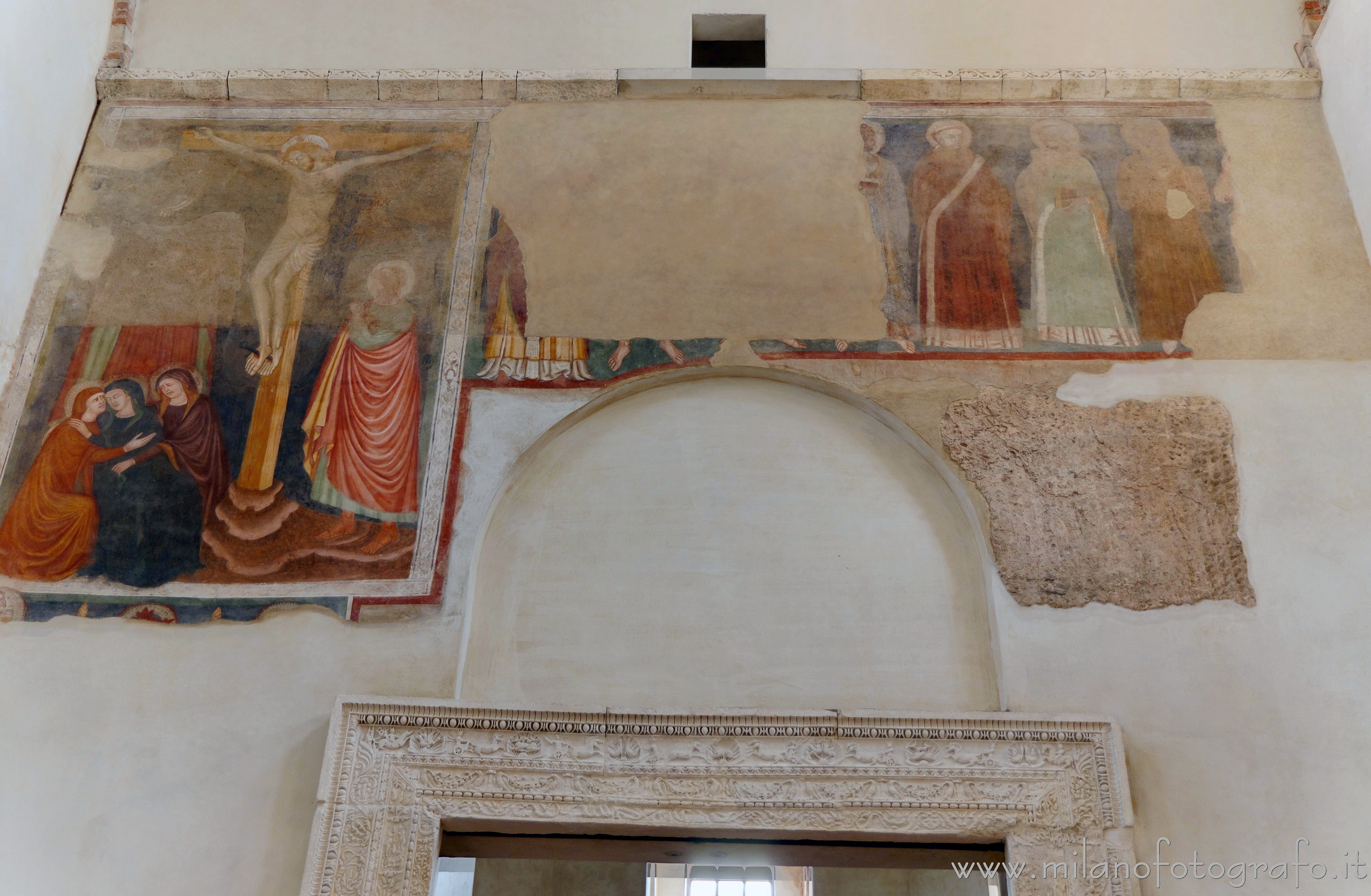 Milan (Italy): Frescoes above the entrance of the chapel of Sant'Aquilino in the Basilica of San Lorenzo Maggiore - Milan (Italy)