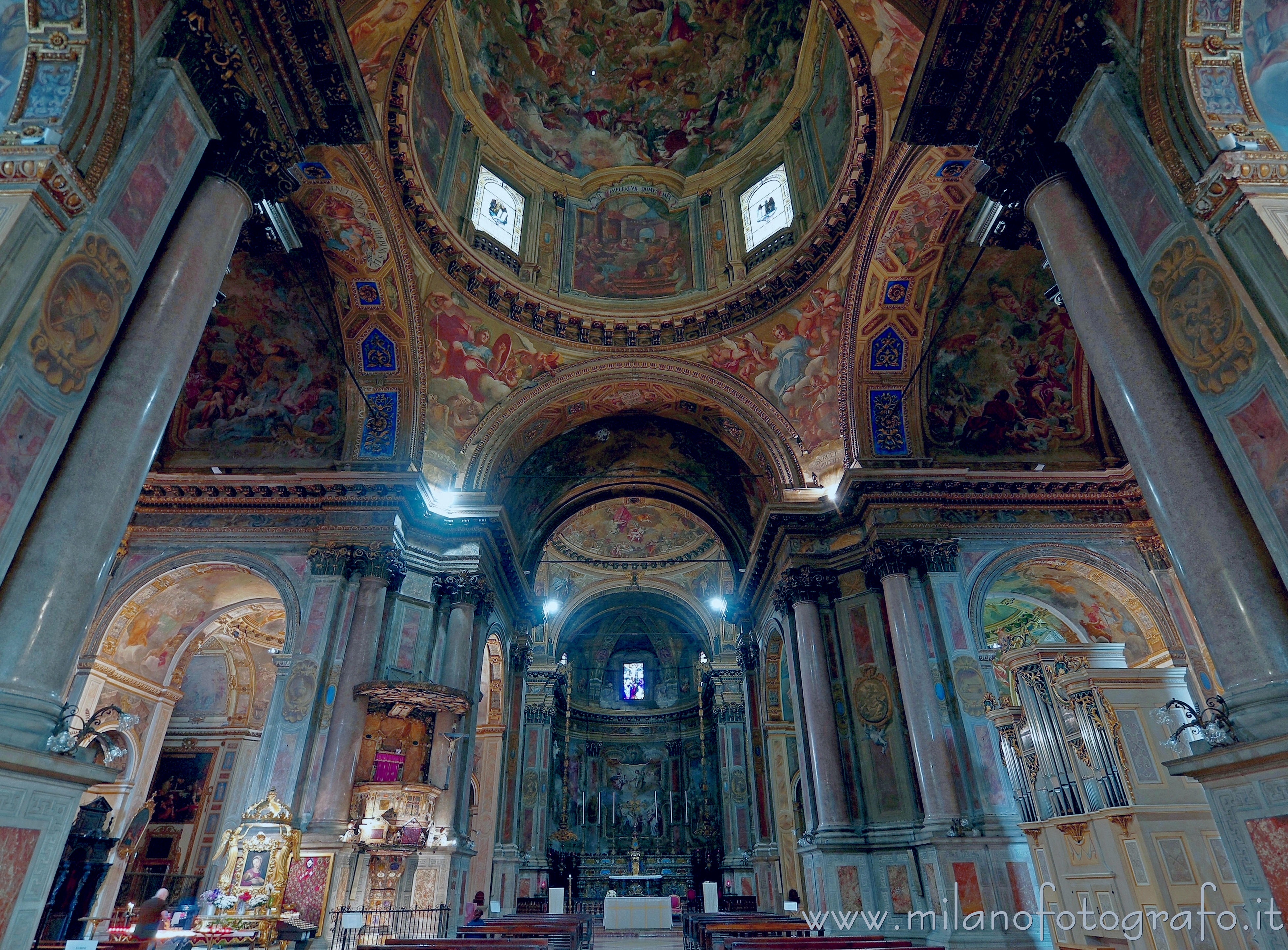 Milan (Italy): Central body of the Church Sant'Alessandro in Zebedia - Milan (Italy)