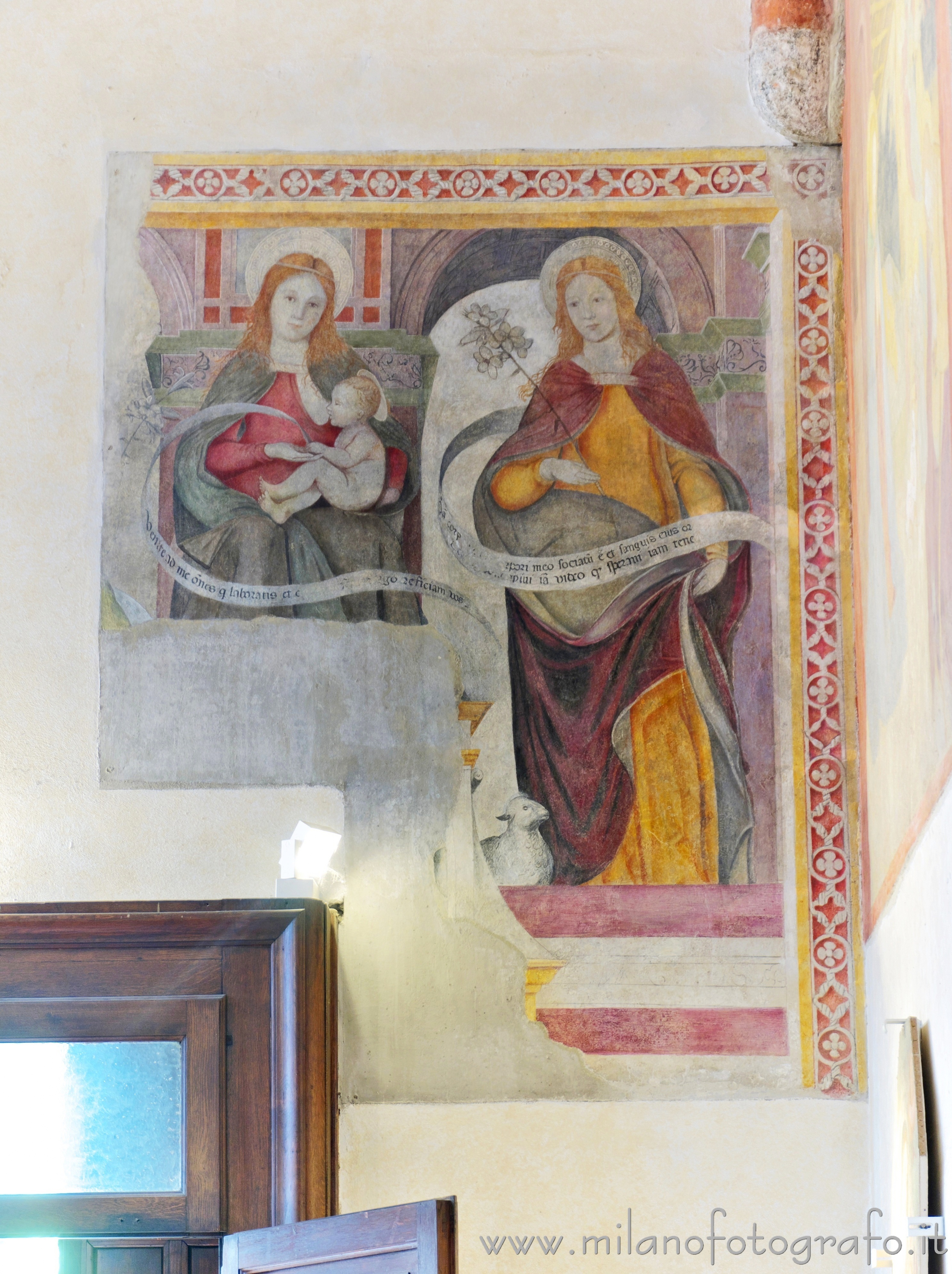 Milan (Italy): Nursing Virgin and St. Agnese in the Church of San Bernardino alle Monache - Milan (Italy)