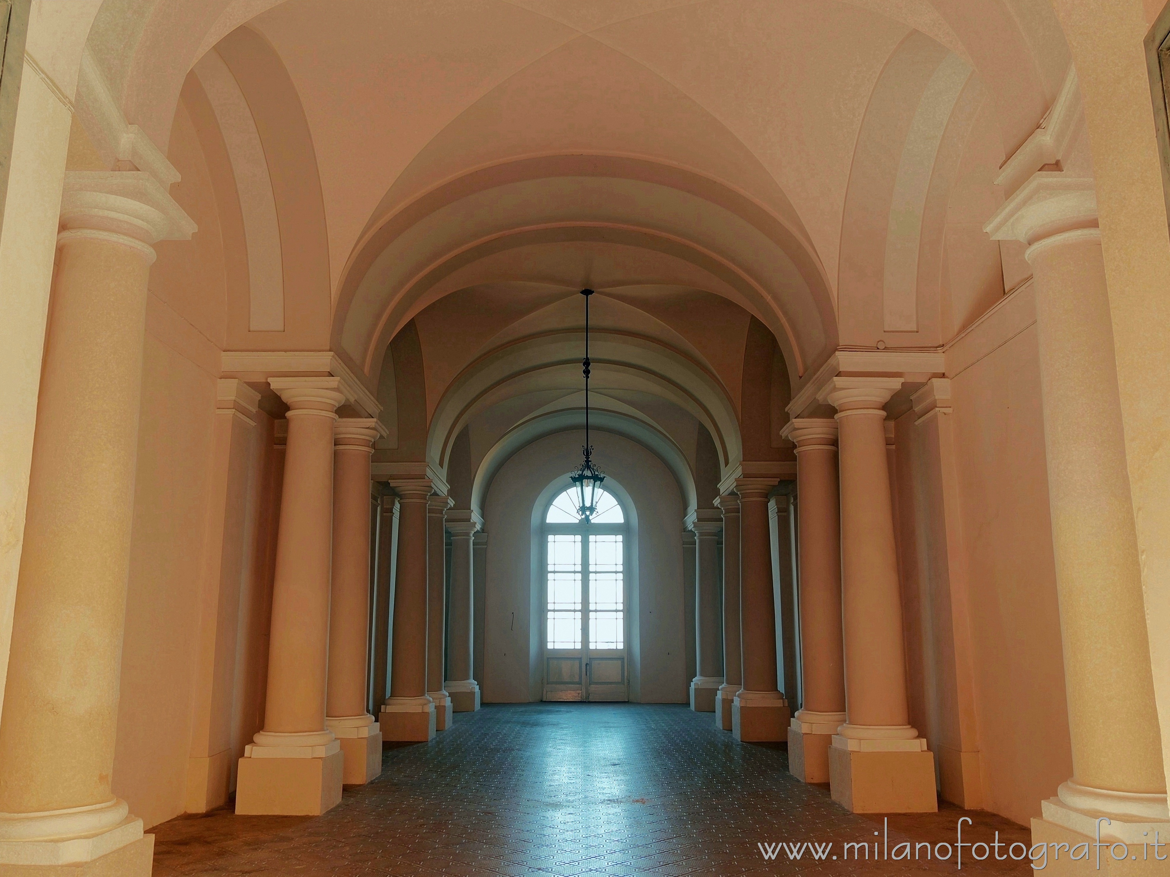 Recanati (Macerata, Italy): Entrance hall of Roberti Palace - Recanati (Macerata, Italy)