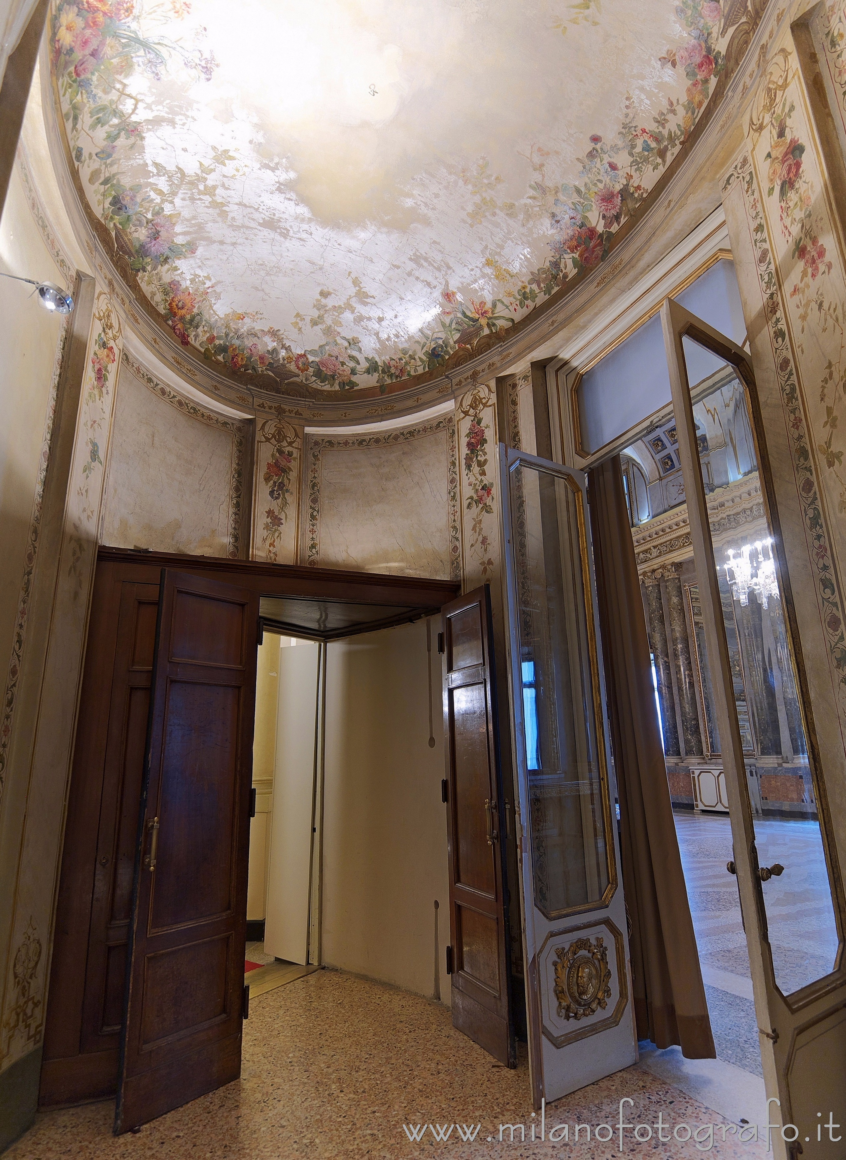 Milano: Anticamera ovale in Palazzo Serbelloni - Milano