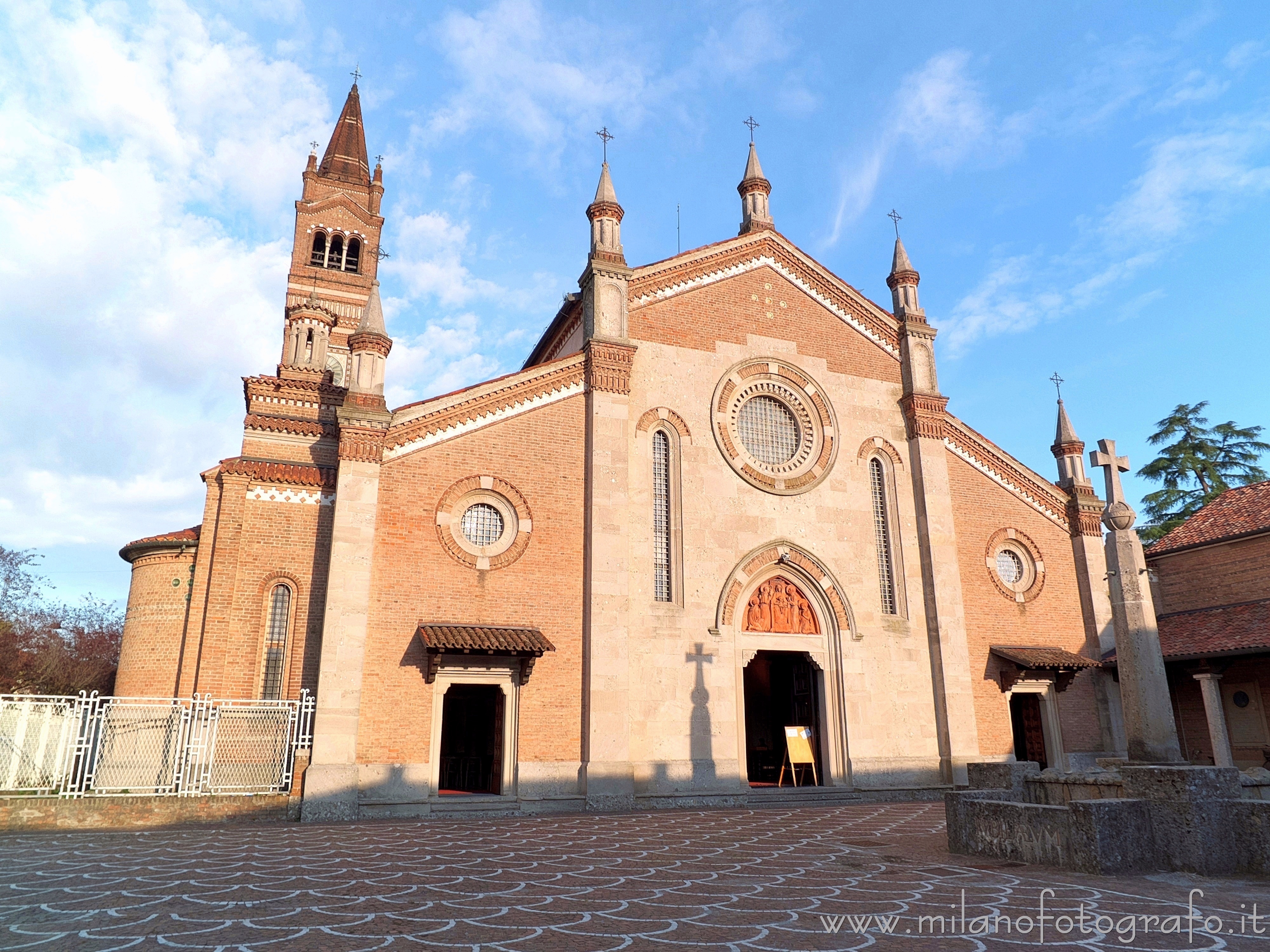 Trezzo sull'Adda (Milan, Italy): Facade of the Church of Saints Gervasius and Protasius - Trezzo sull'Adda (Milan, Italy)